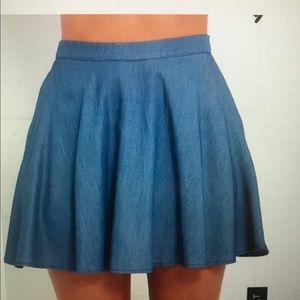 Lulu’s chambray denim skater skirt size XS